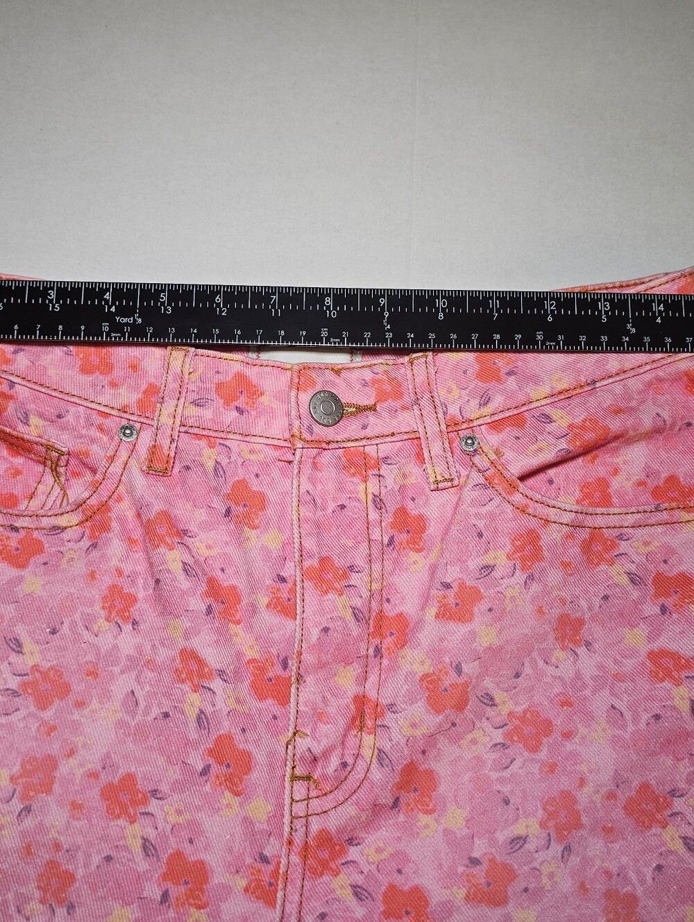 BDG Urban Outfitters Jeans Floral Flare Denim Women's 28 Wide Leg Y2K Vibe - Picture 9 of 9